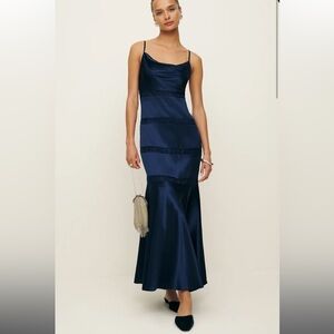 NWT Riah Silk Dress Navy Blue 100% silk
